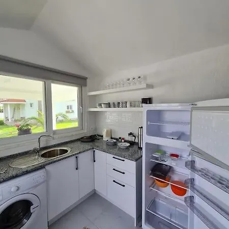 Cosy House מוגלה